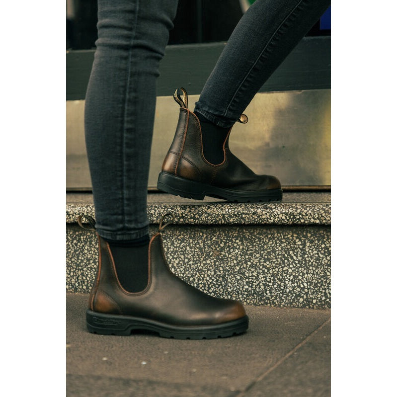 Blundstone 2440 Classic Series Vintage Brown elastic side boot | Blue Heeler Boots