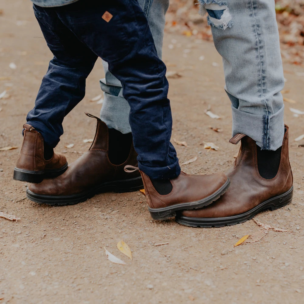 Blundstone 1468 Antique Brown elastic side boot | Blue Heeler Boots