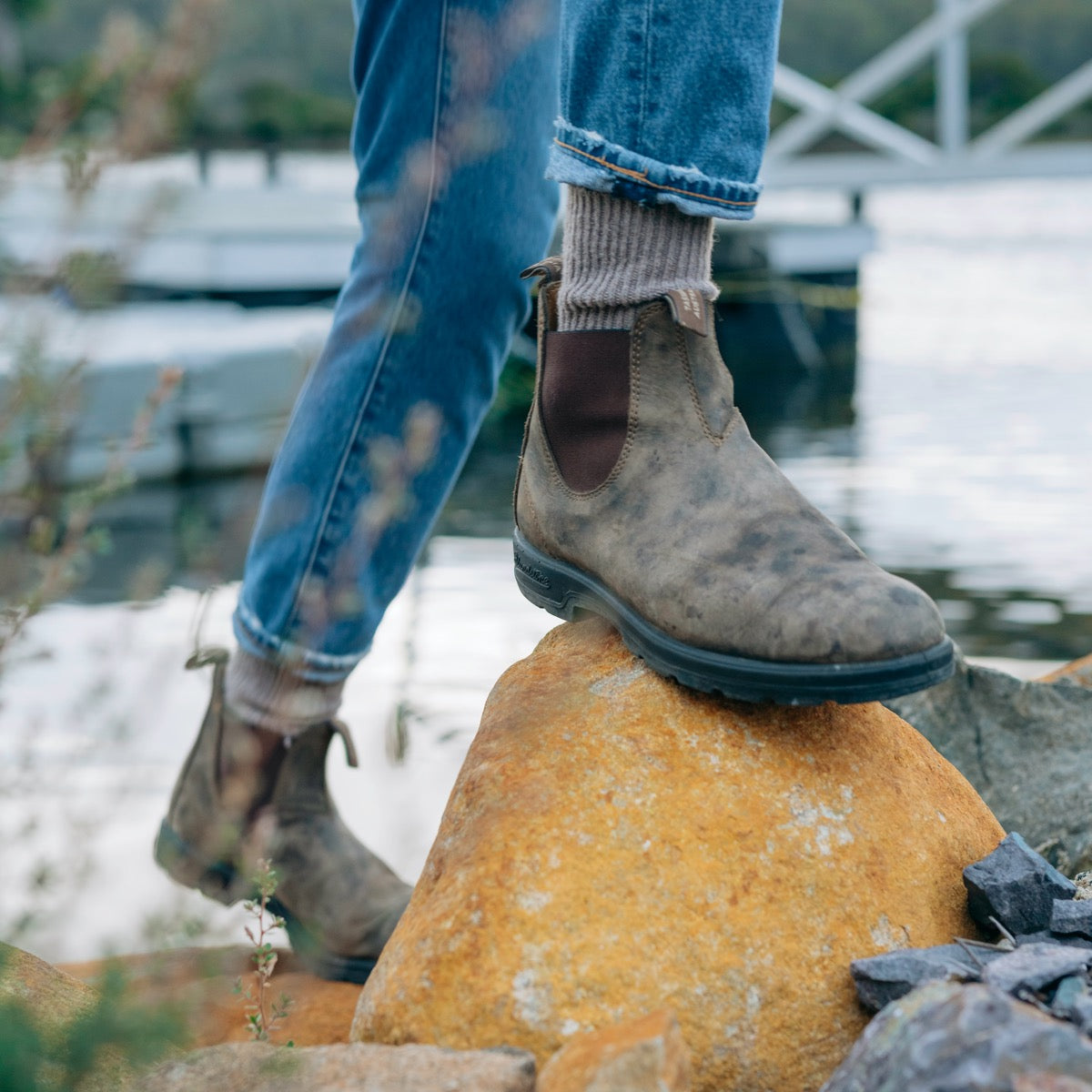 Blundstone Rustic Brown Chelsea Elastic Side Boot 585 | Blue Heeler Boots