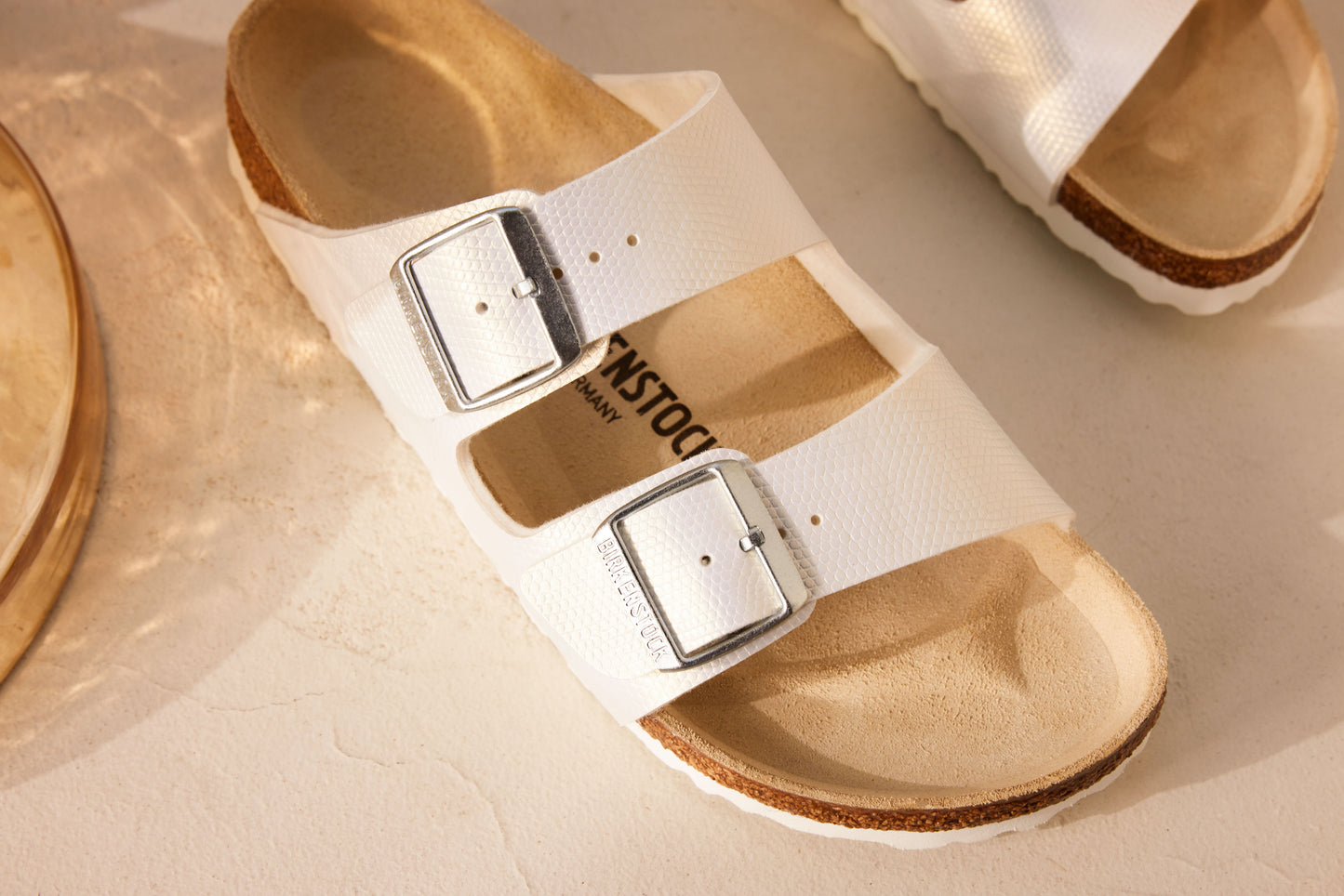 Birkenstock Arizona Shiny Embossed White Embossed Birko-Flor Regular - 1026463 | Blue Heeler Boots