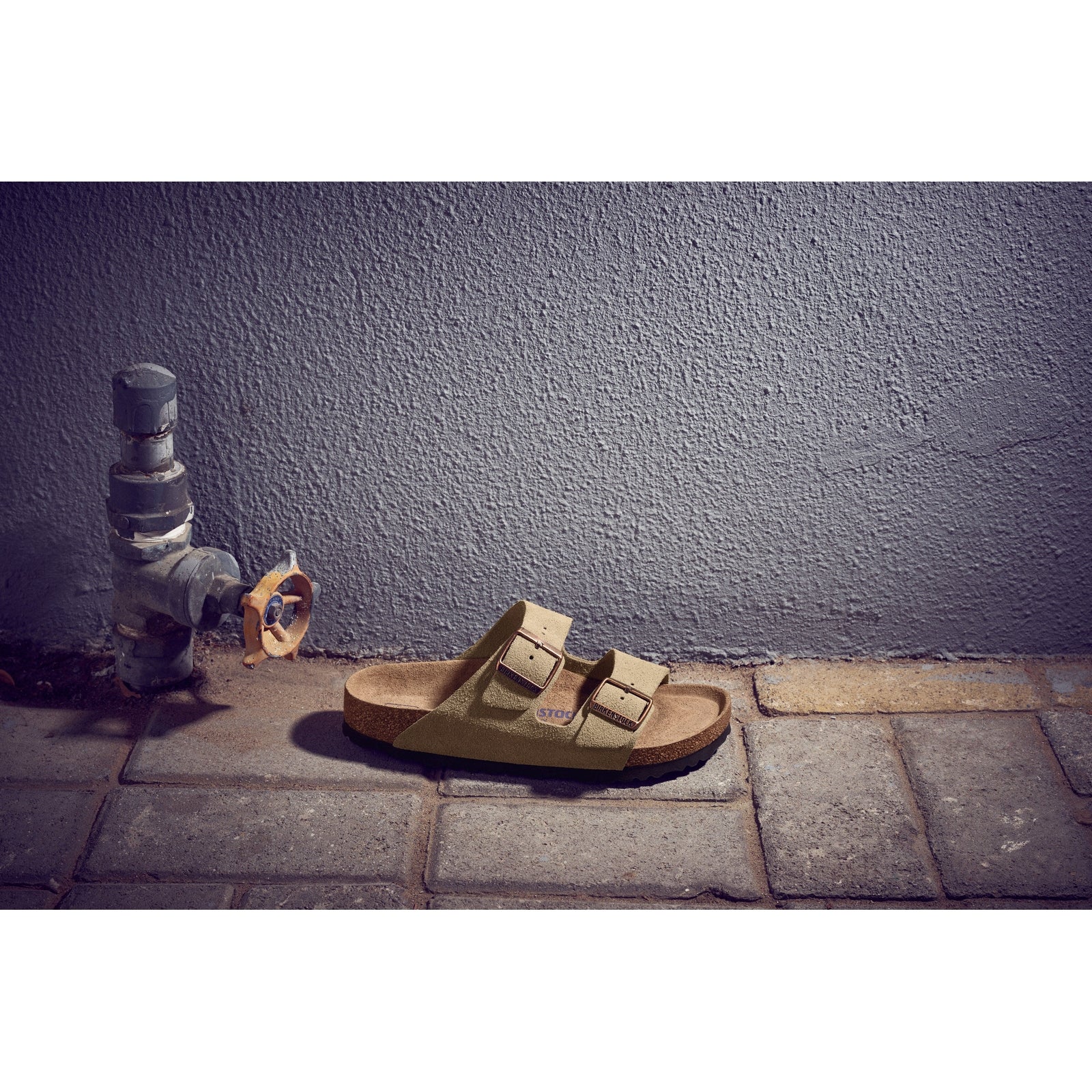 Birkenstock Arizona SFB Taupe Suede Leather Regular - 951301 | Blue Heeler Boots