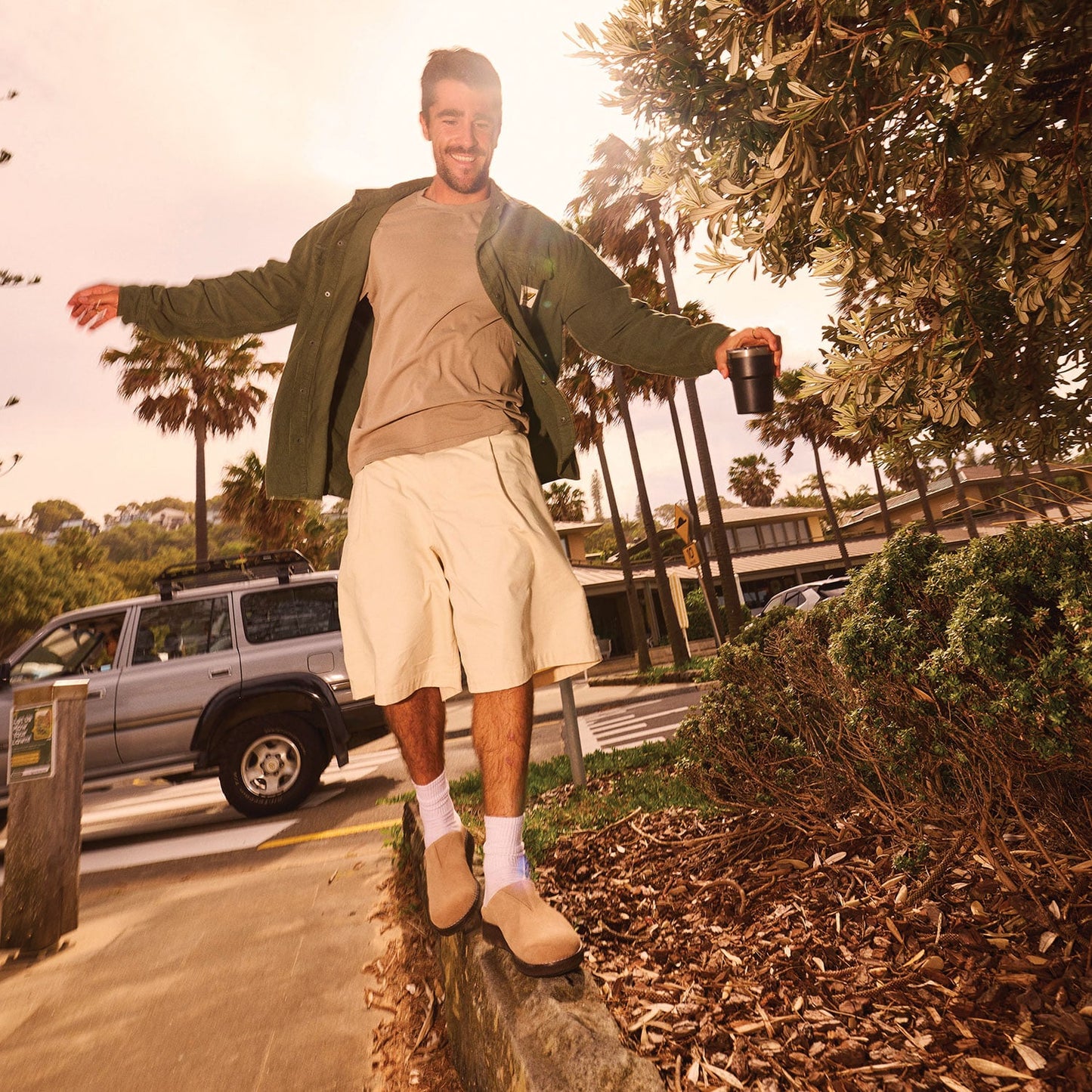 Blundstone 2692 Sand suede AeroCork clog - lifestyle, worn at the beach