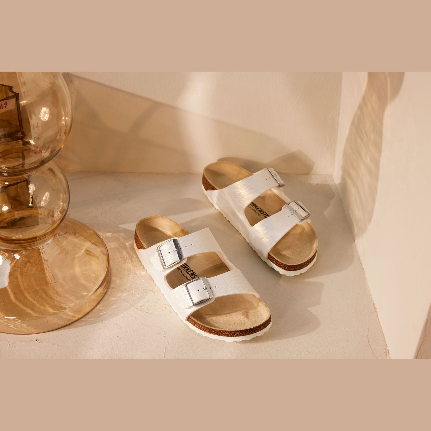 Birkenstock Arizona Shiny Embossed White Embossed Birko-Flor Regular - 1026463 | Blue Heeler Boots