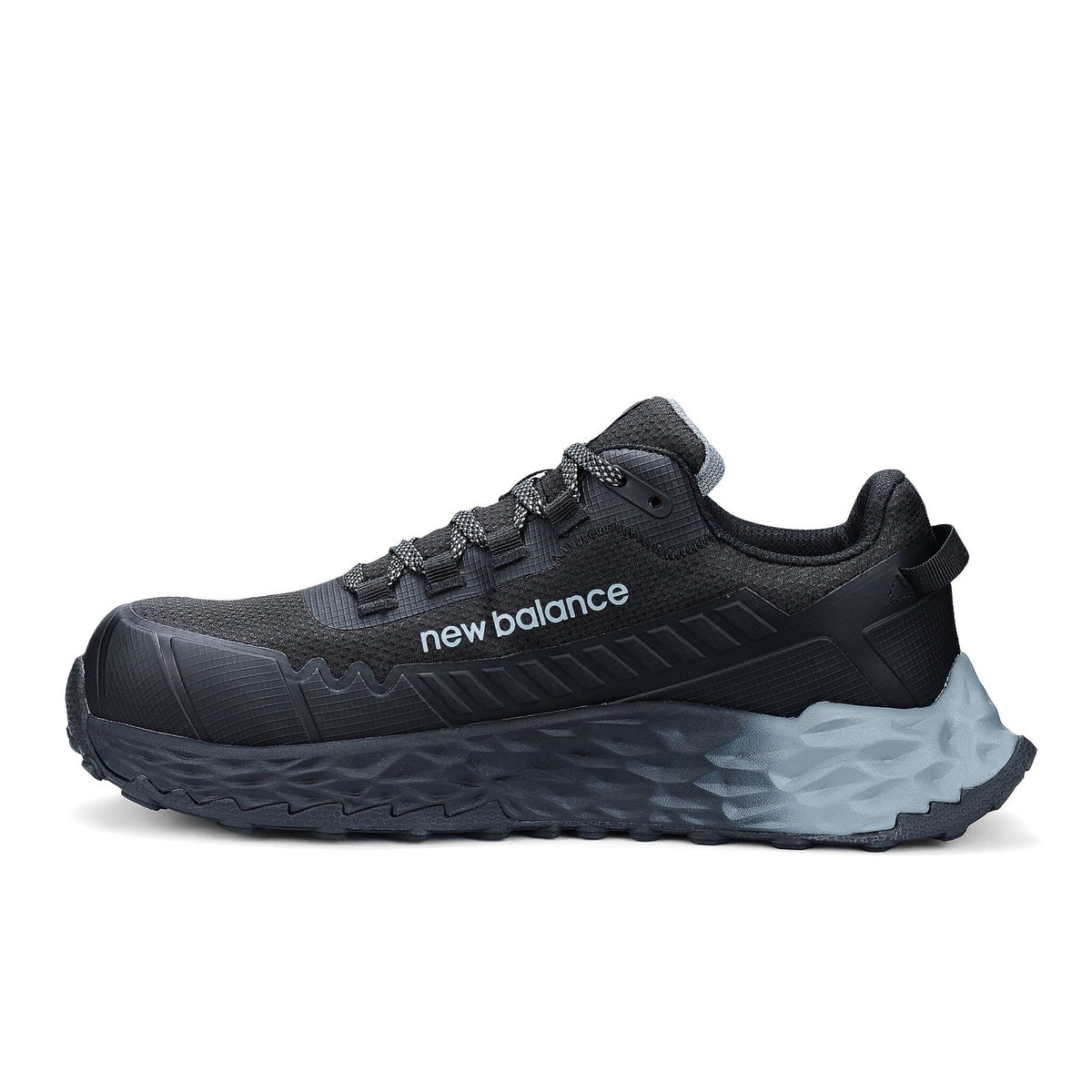 New Balance Cremorne 2E Black/Grey - angle view